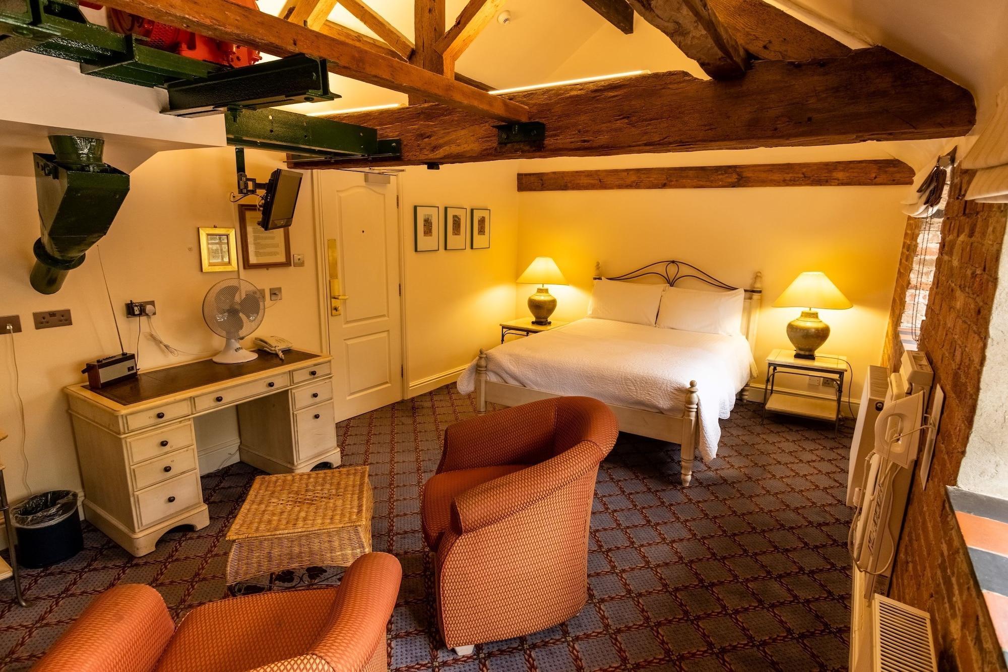 Donington Park Farmhouse Hotel Касл-Донінгтон Екстер'єр фото