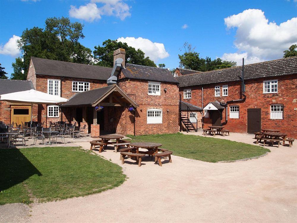Donington Park Farmhouse Hotel Касл-Донінгтон Екстер'єр фото